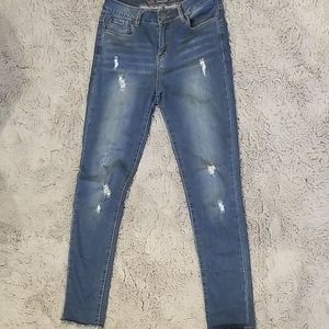 Frayed Ankle Jeans